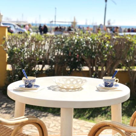 Apartament Amb Jardi A La Platja D'Empuriabrava Zewnętrze zdjęcie