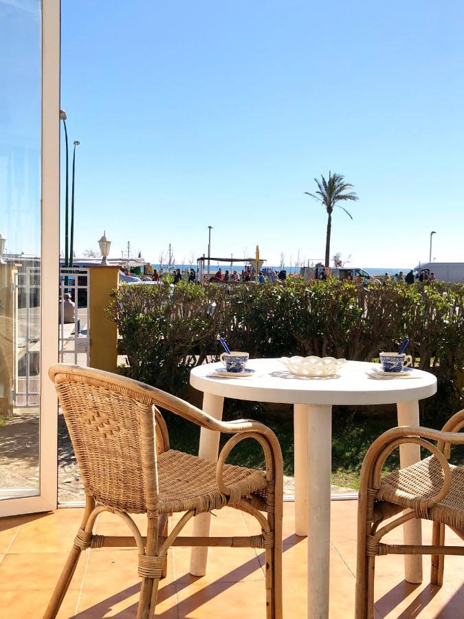 Apartament Amb Jardi A La Platja D'Empuriabrava Zewnętrze zdjęcie