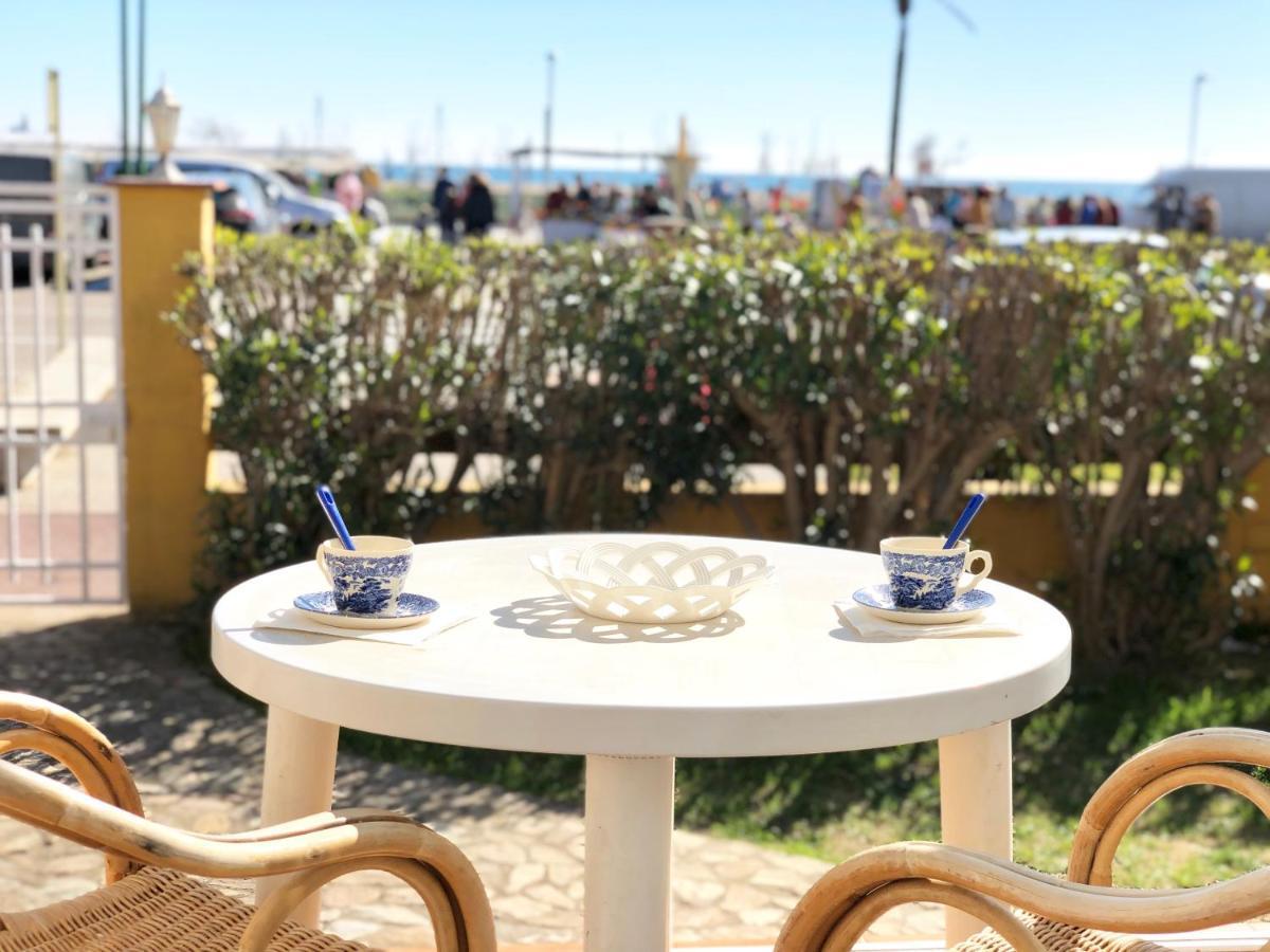 Apartament Amb Jardi A La Platja D'Empuriabrava Zewnętrze zdjęcie